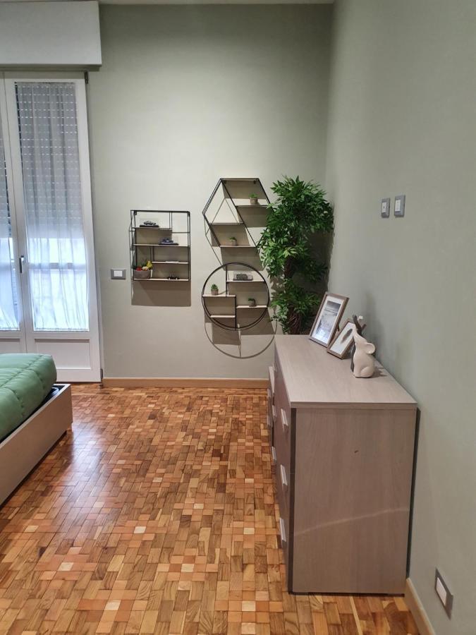 Pellico Stylish Apartments Cuneo Exterior foto